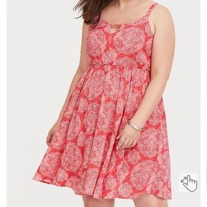 CORAL MEDALLION CUTOUT CHALLIS DRESS